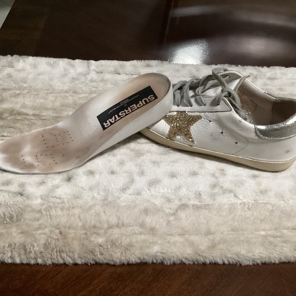 Sneaker - Picture 8 of 9